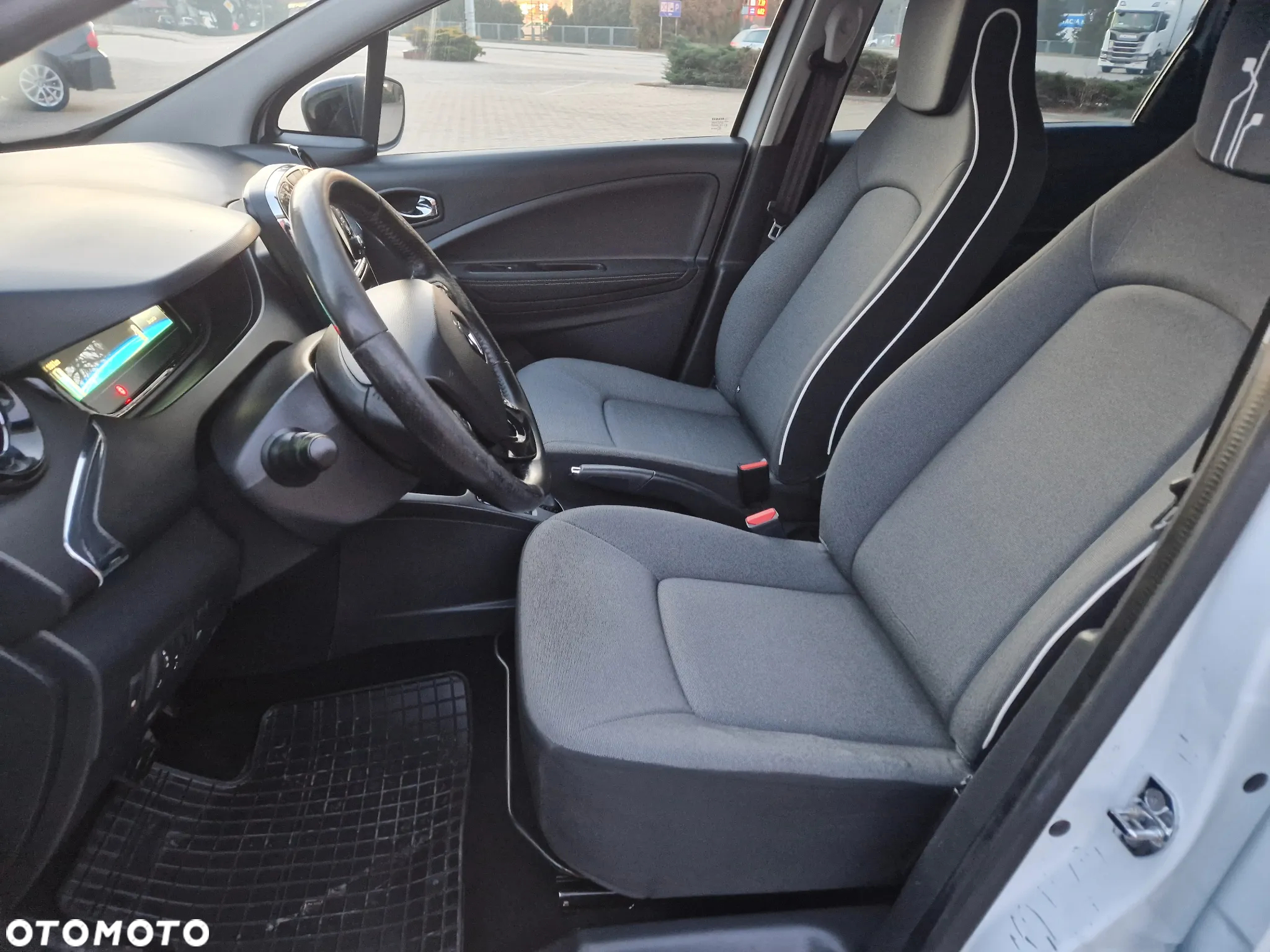 Renault Zoe (mit Batterie) 41 kwh Life mit LIMITED Paket - 9