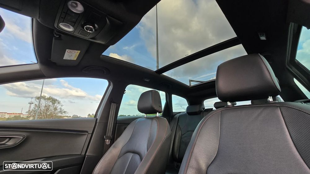 SEAT Leon ST 1.8 TSI S&S DSG FR - 23