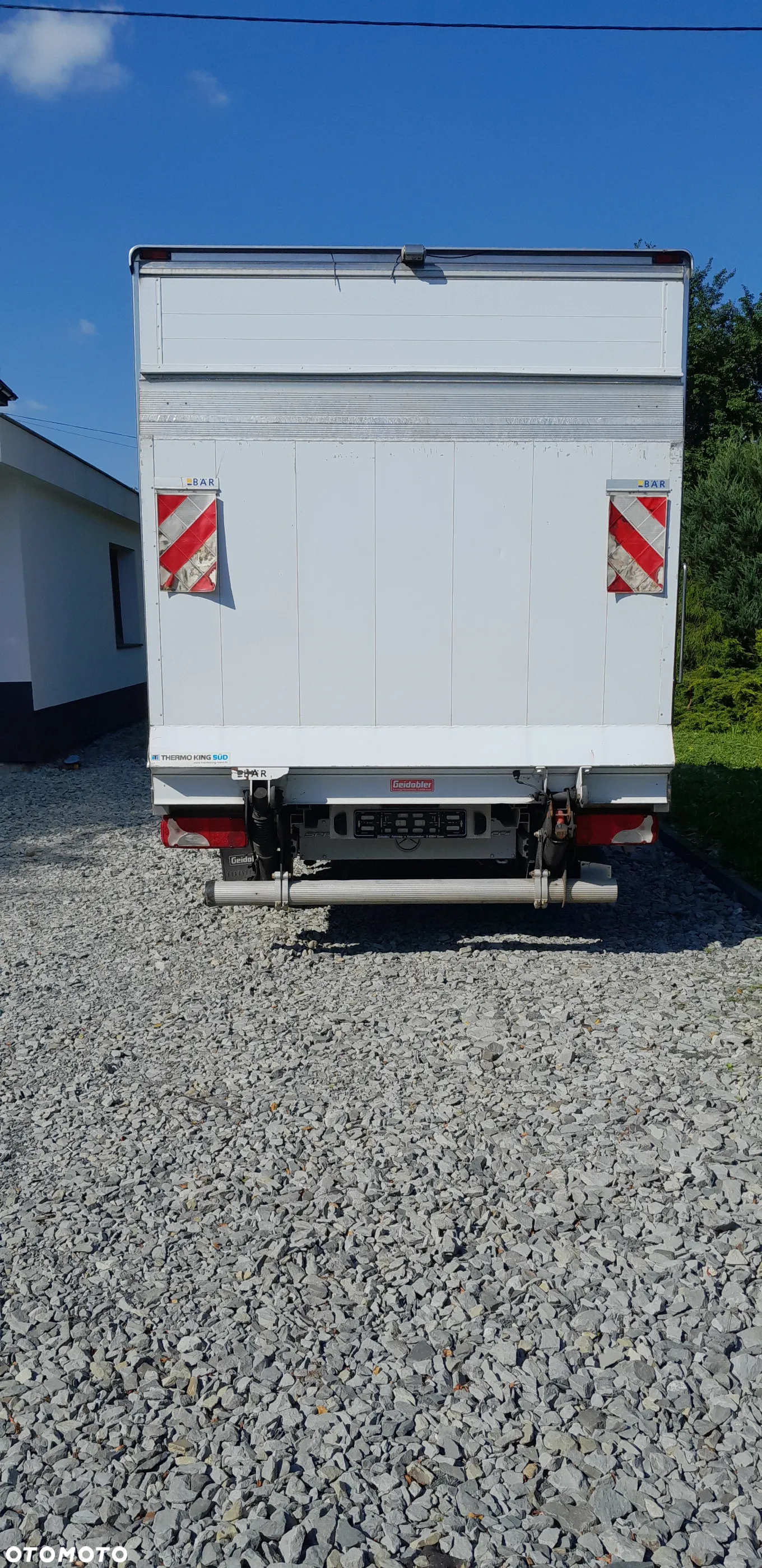 Mercedes-Benz Sprinter - 4
