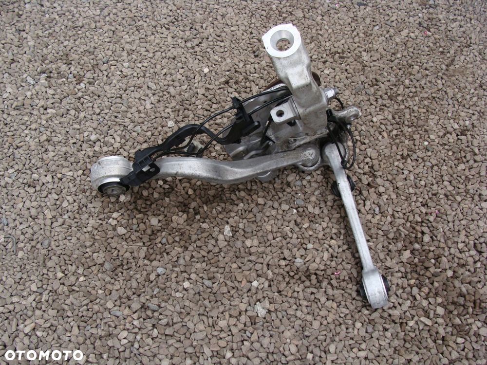 zwrotnica prawa wahacze mercedes glc w253 - 2