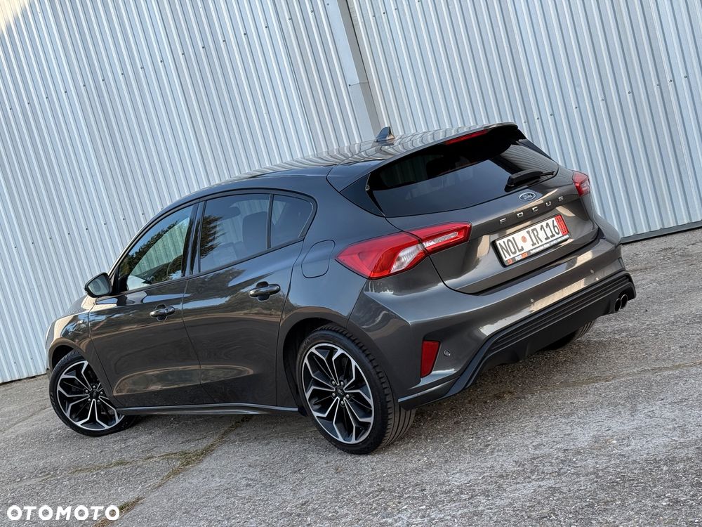 Ford Focus 2.0 EcoBlue Titanium X - 29
