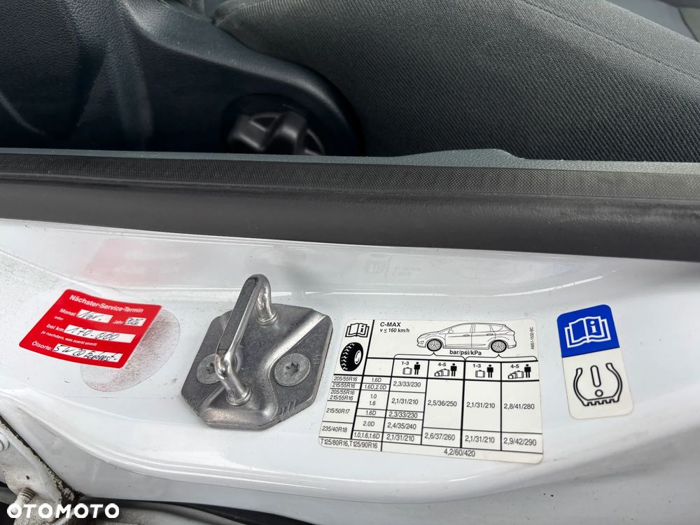 Ford C-MAX - 35