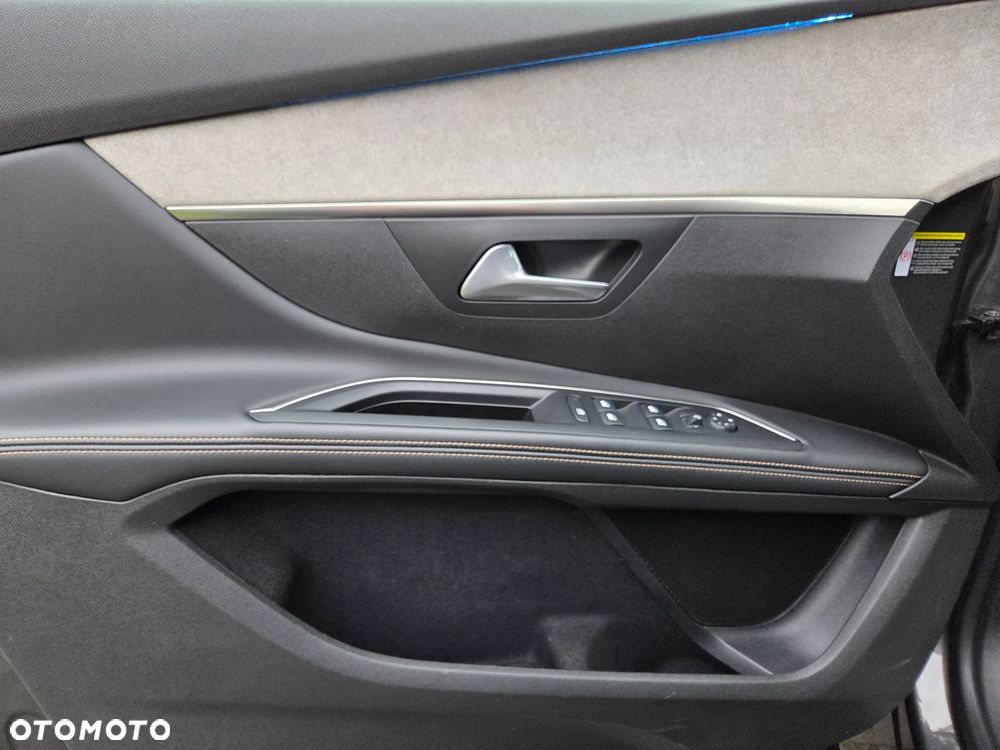 Peugeot 5008 BlueHDi 180 EAT8 GT Pack - 35