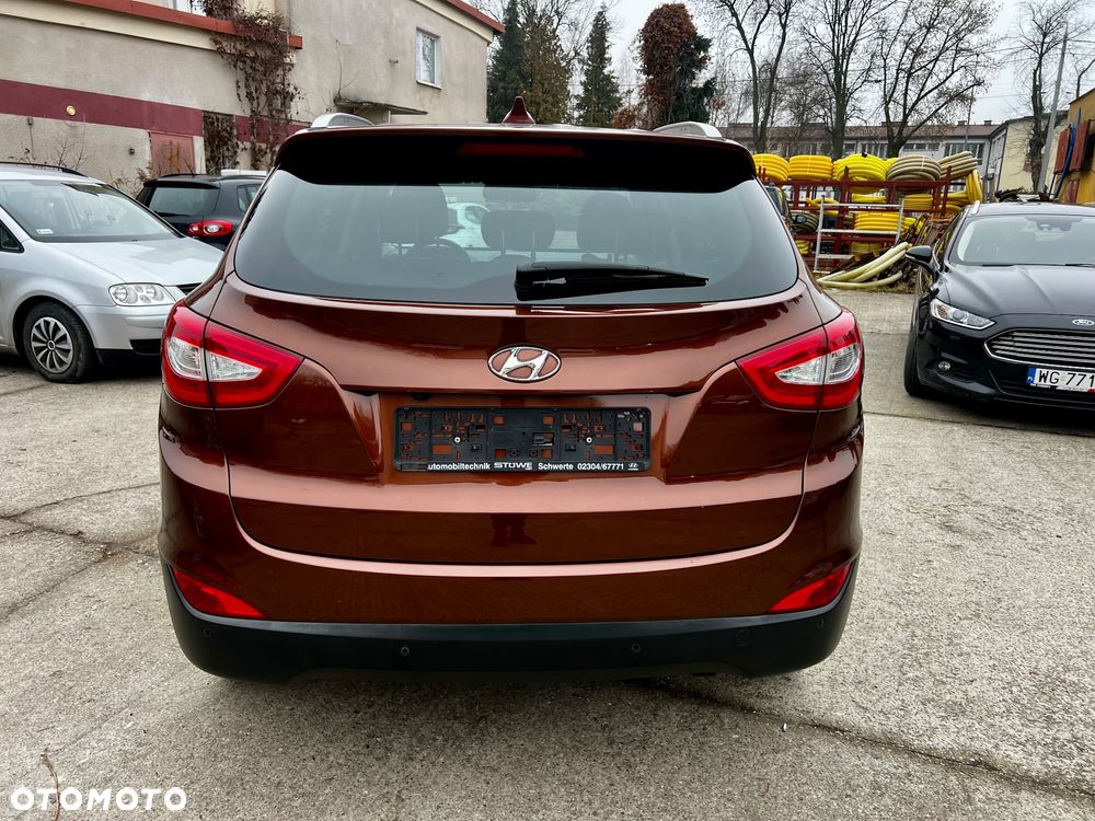 Hyundai ix35 2.0 CRDi 4WD Automatik Finale Gold - 4