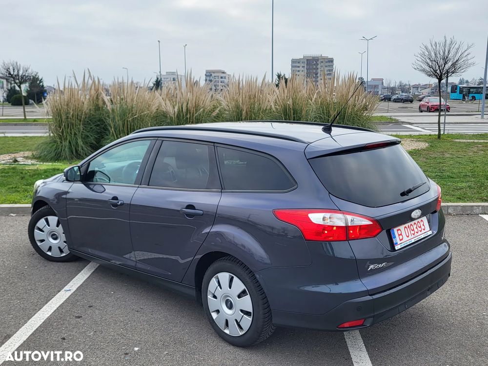 Ford Focus Turnier 1.6 TDCi DPF Start-Stopp-System Champions Edition - 5