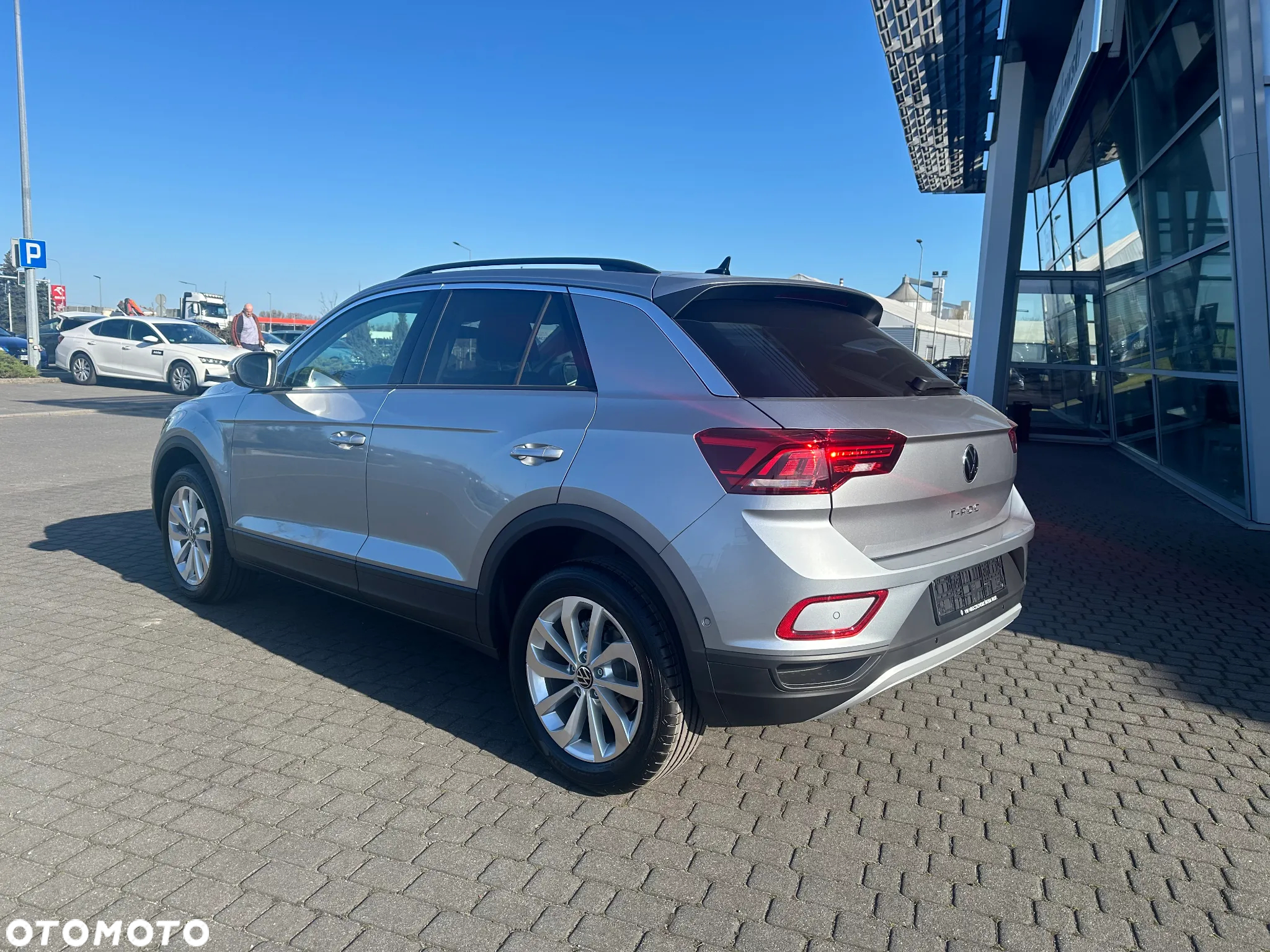 Volkswagen T-Roc - 6