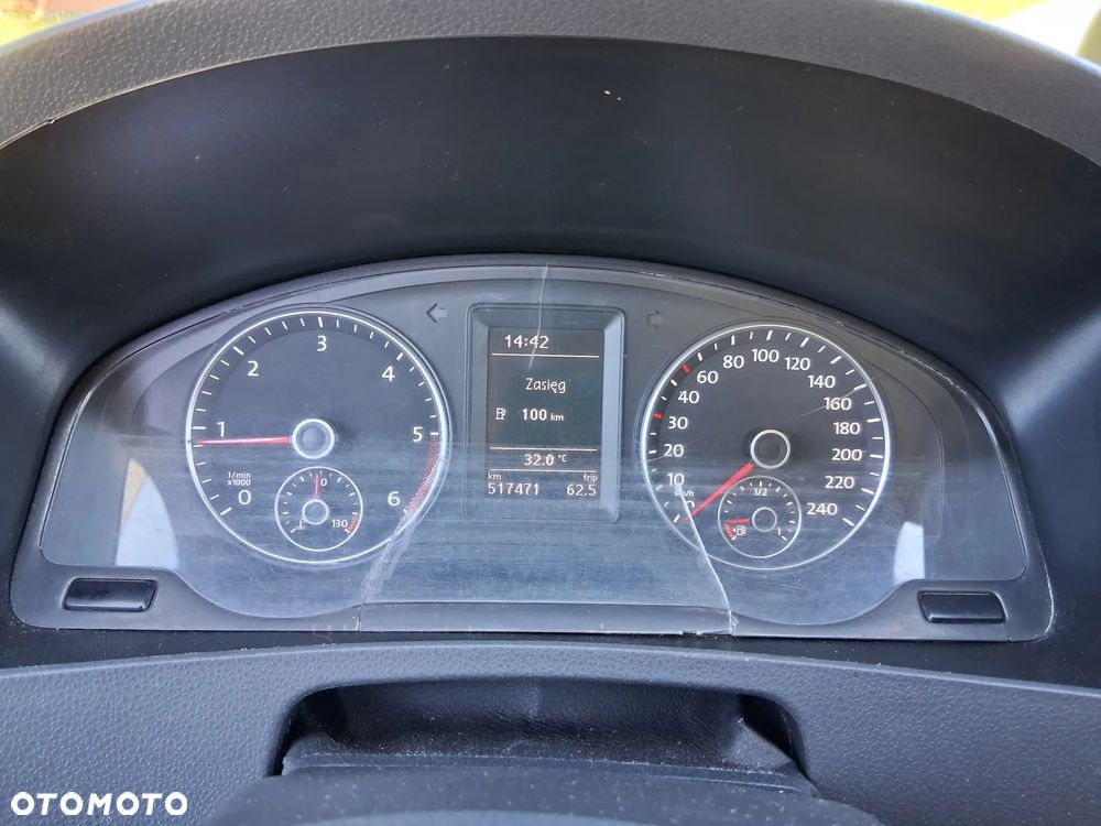 Volkswagen Transporter - 16