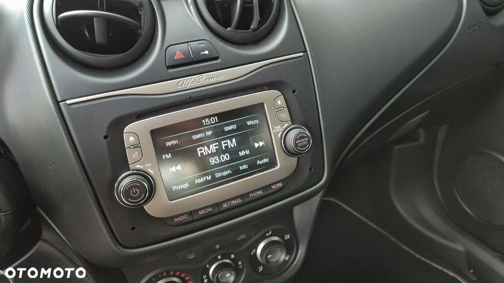Alfa Romeo Mito - 15
