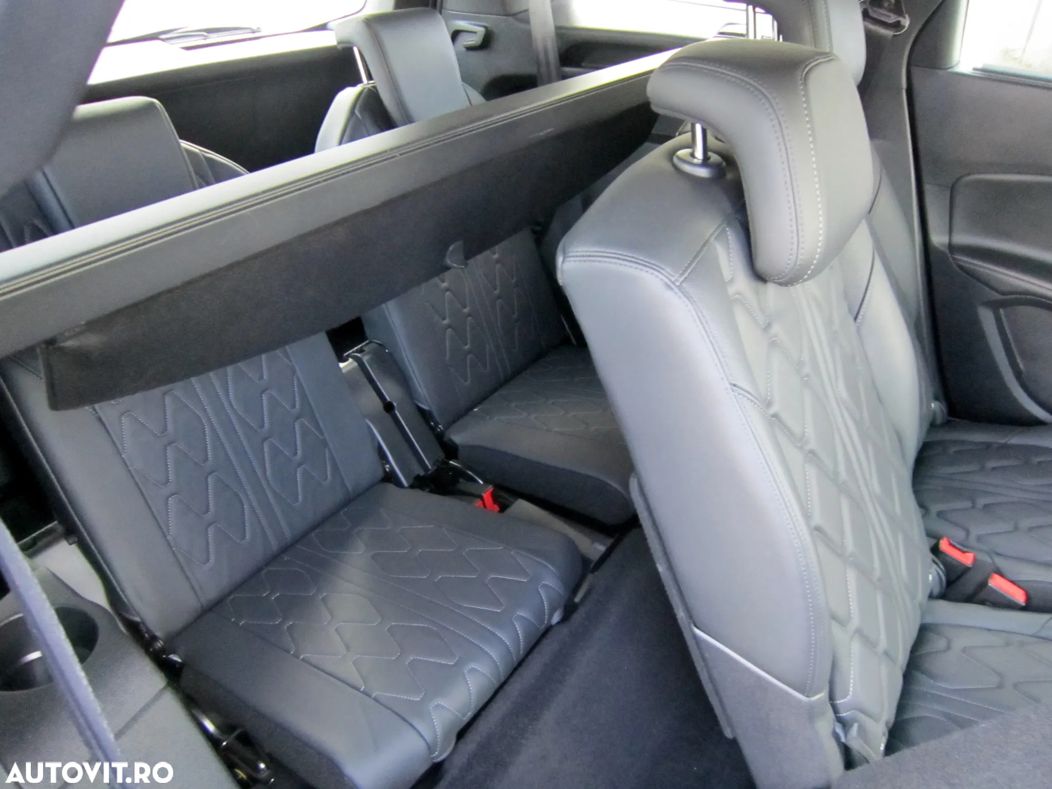 Peugeot 5008 1.5 BlueHDI s&s EAT8 GT-Line - 8
