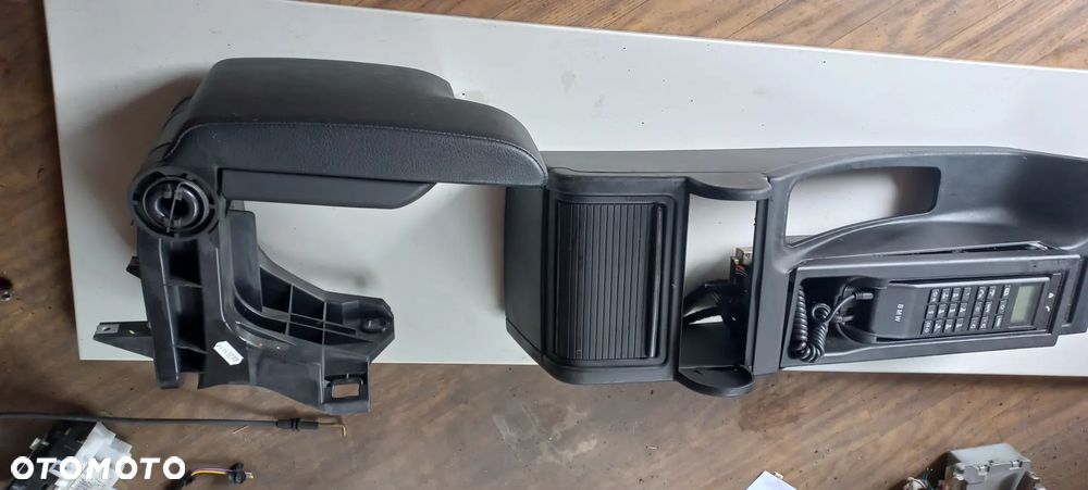 PODŁOKIETNIK TUNEL ŚRODKOWY telefon  BMW E46 CZARNA SKÓRA eu poznan - 11