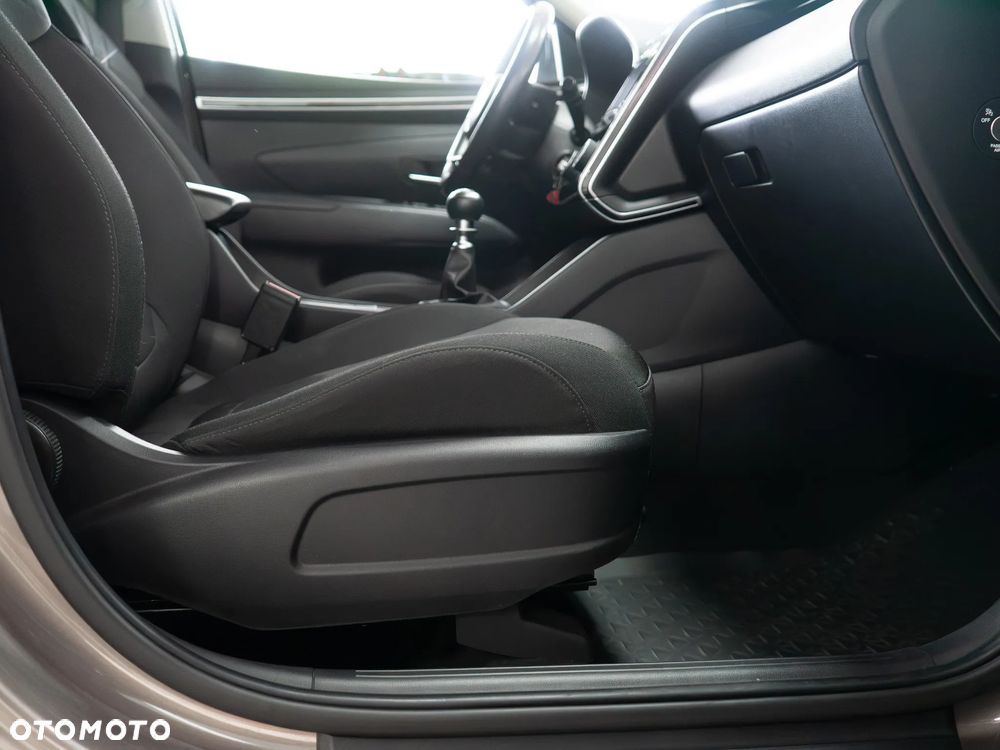Hyundai Tucson 1.6 T-GDi Modern 2WD - 35