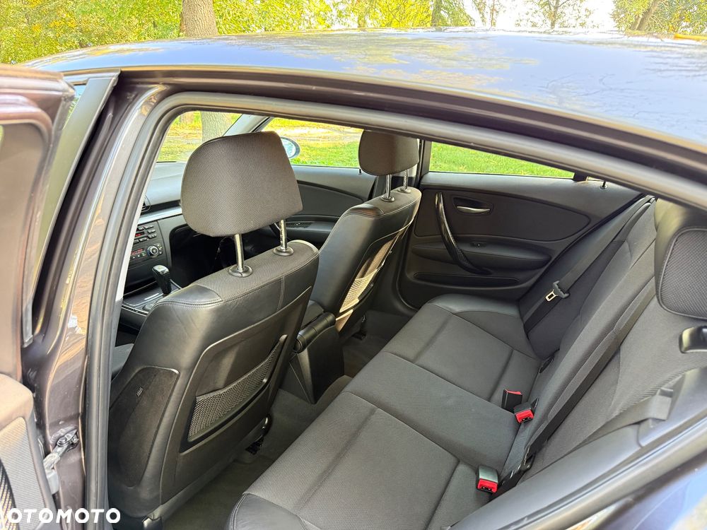BMW Seria 1 - 24