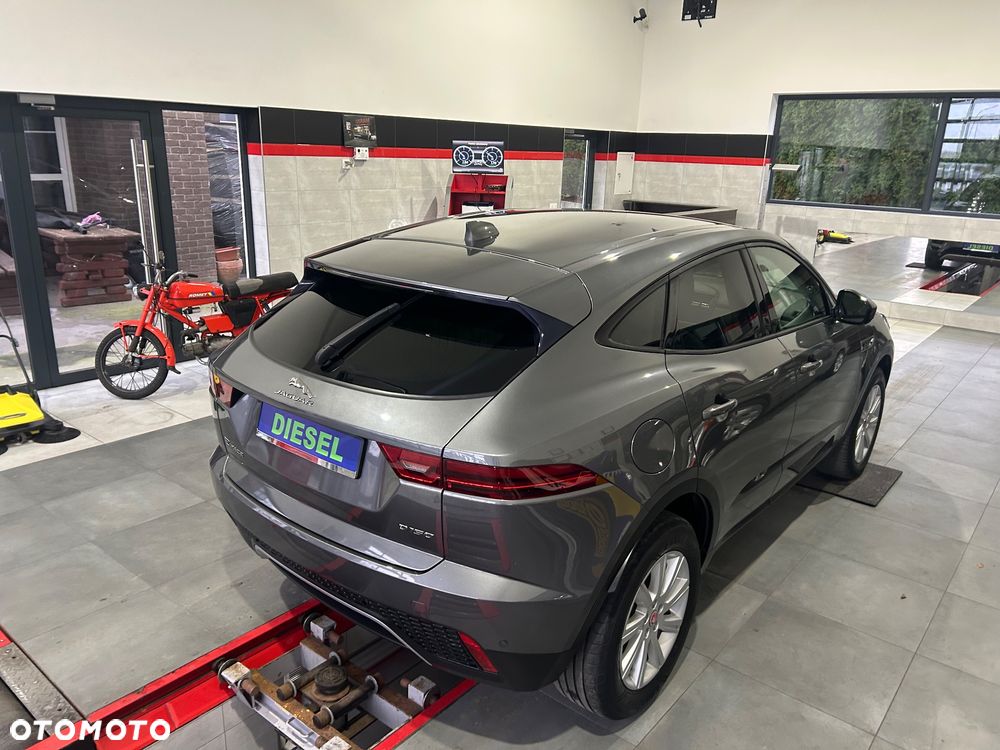 Jaguar E-Pace D150 R-Dynamic - 8