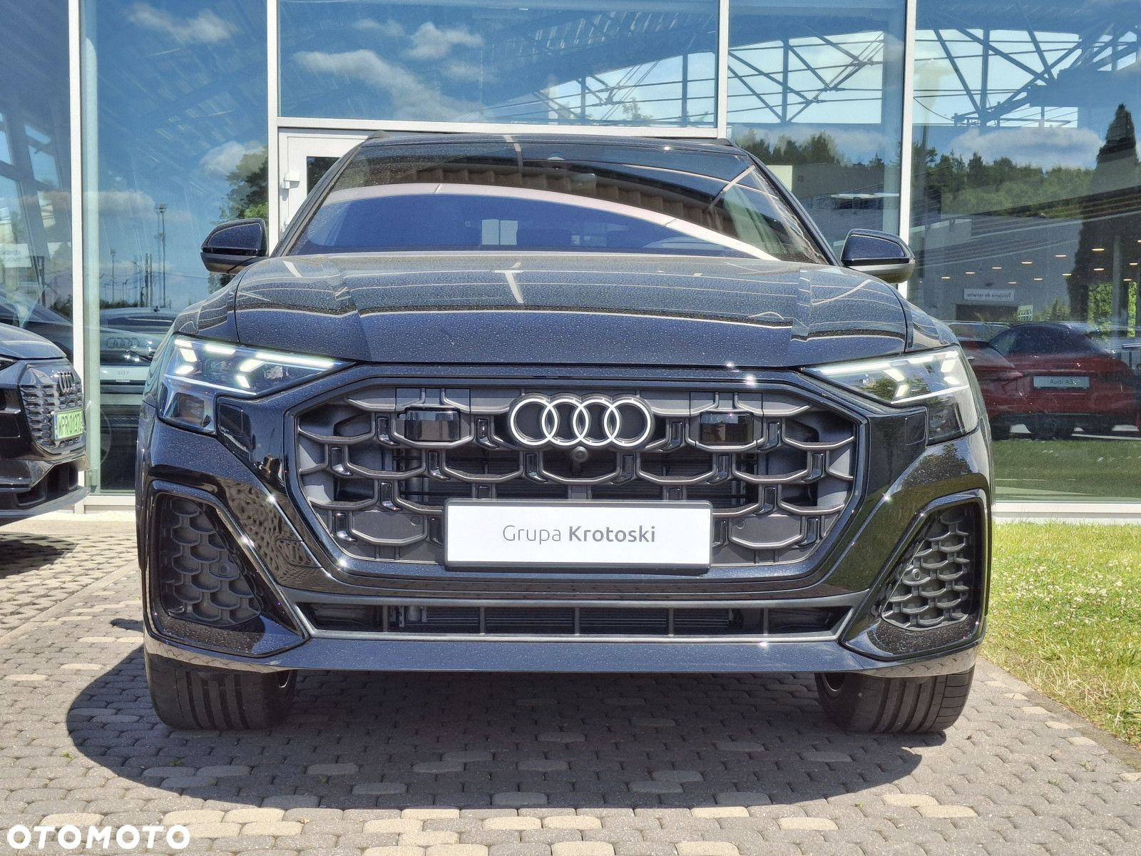Audi Q8 - 8