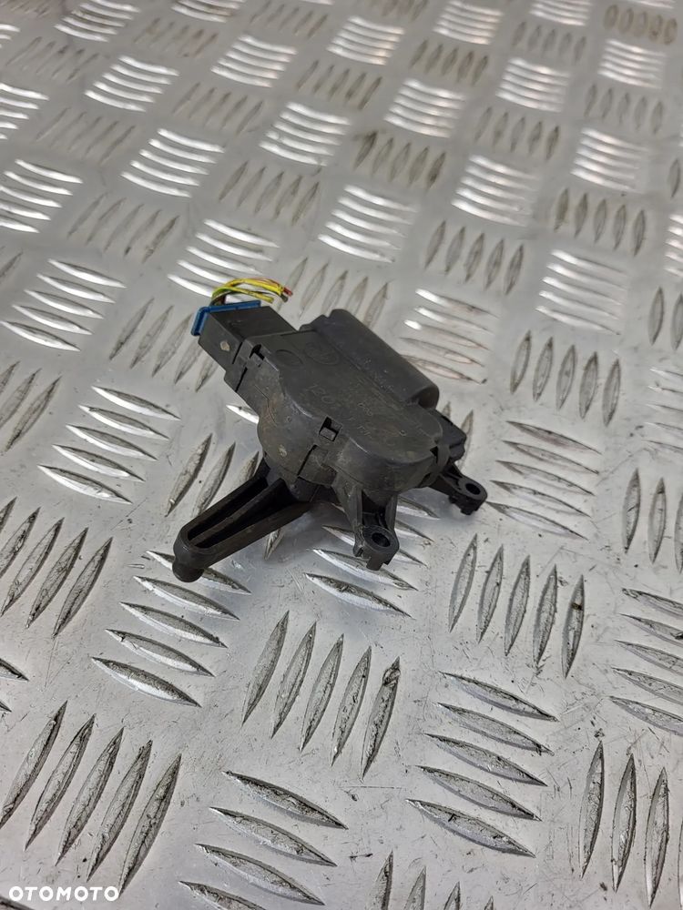 Vw Amarok Silniczek Nagrzewnicy - 3