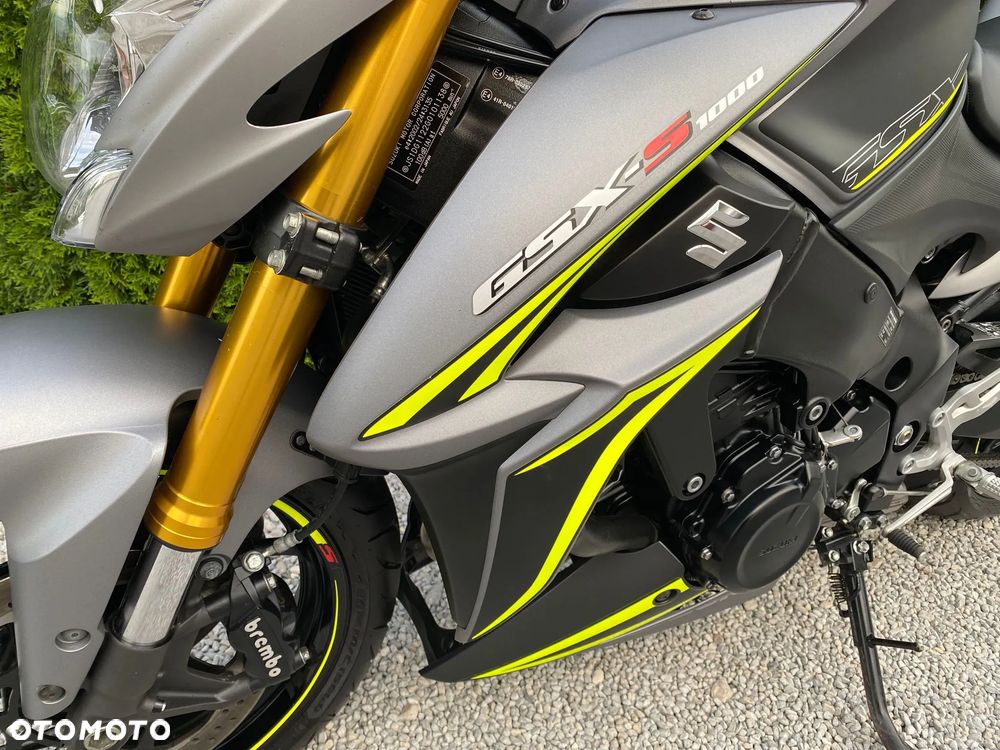 Suzuki GSX - 8