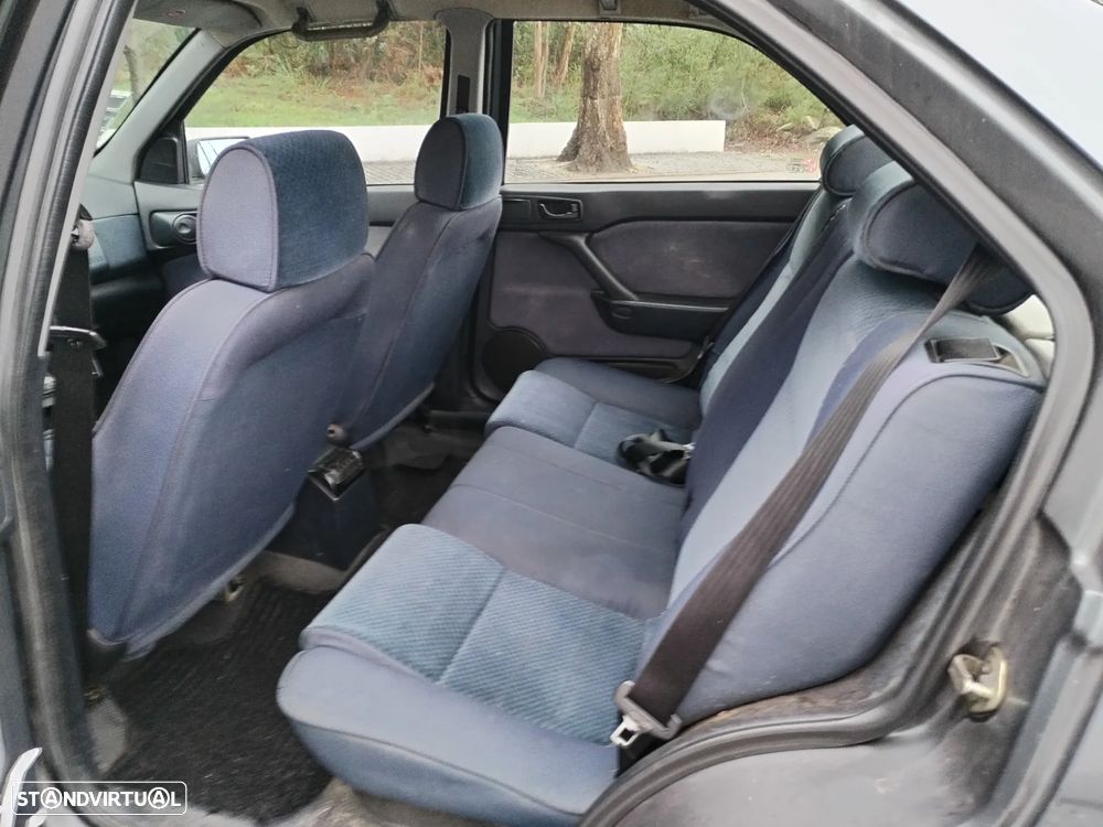 Alfa Romeo 146 1.4 TS 16V Confort - 15