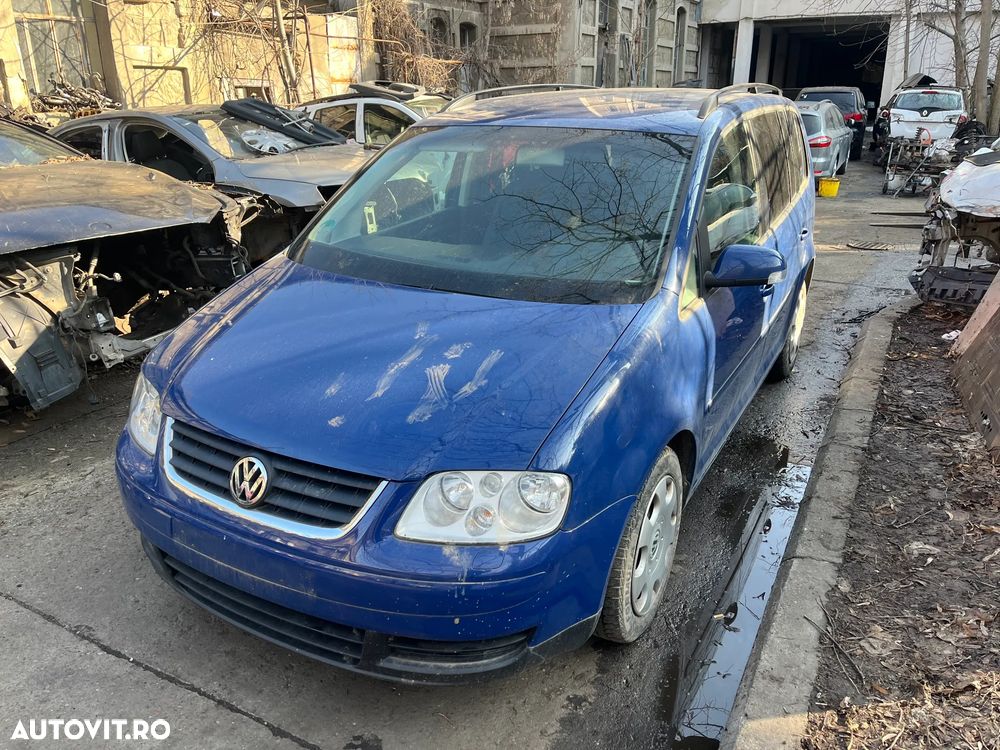 Dezmembrez VW Volkswagen Touran 2005 albastru 1,6 benzina 75KW BGU LL5M - 16