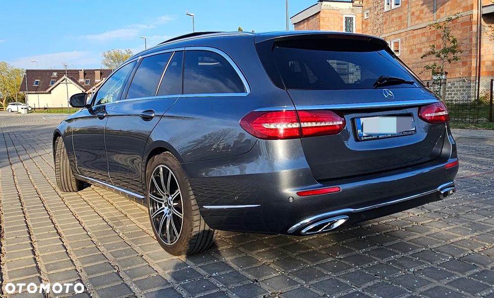 Mercedes-Benz Klasa E 220 d 9G-TRONIC Avantgarde - 19
