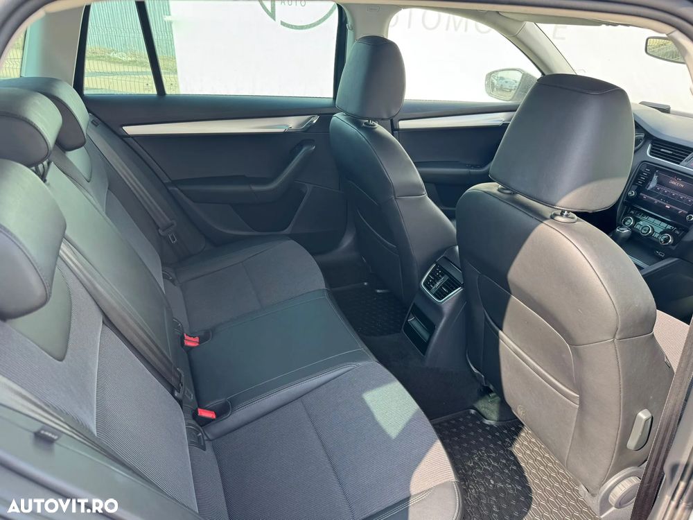Skoda Octavia 1.0 TSI DSG Ambition - 10