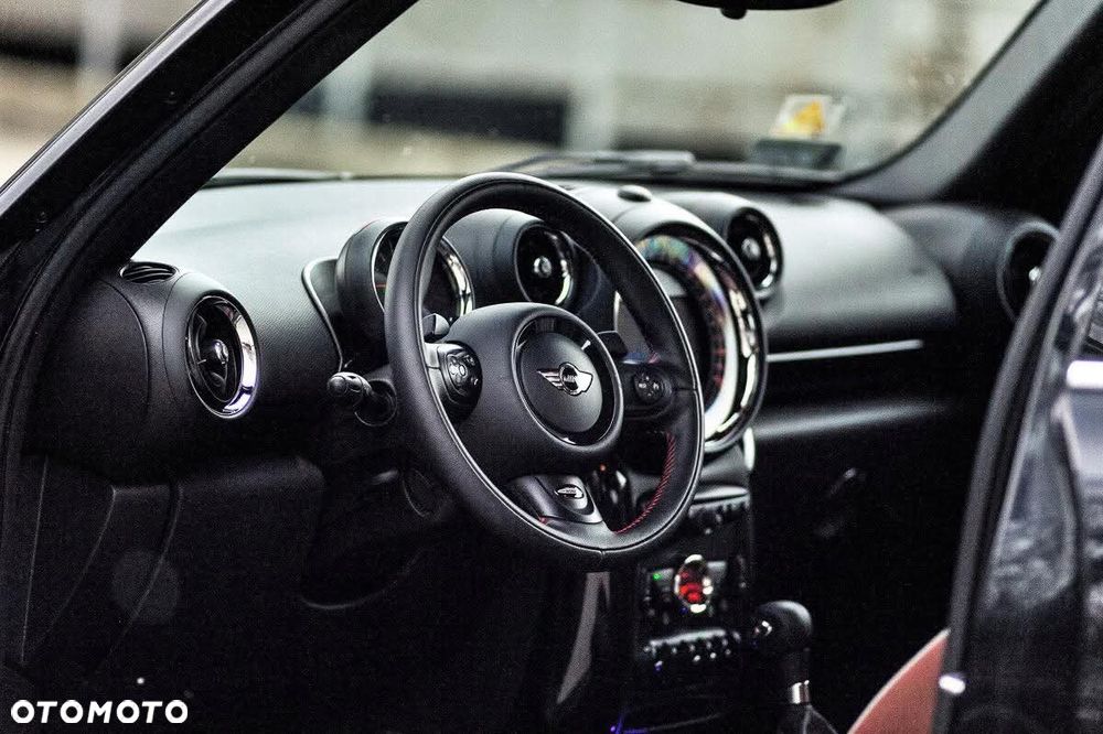 MINI Paceman - 4
