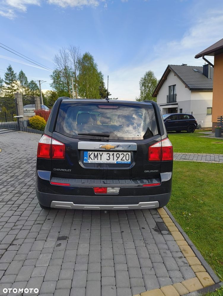 Chevrolet Orlando - 2