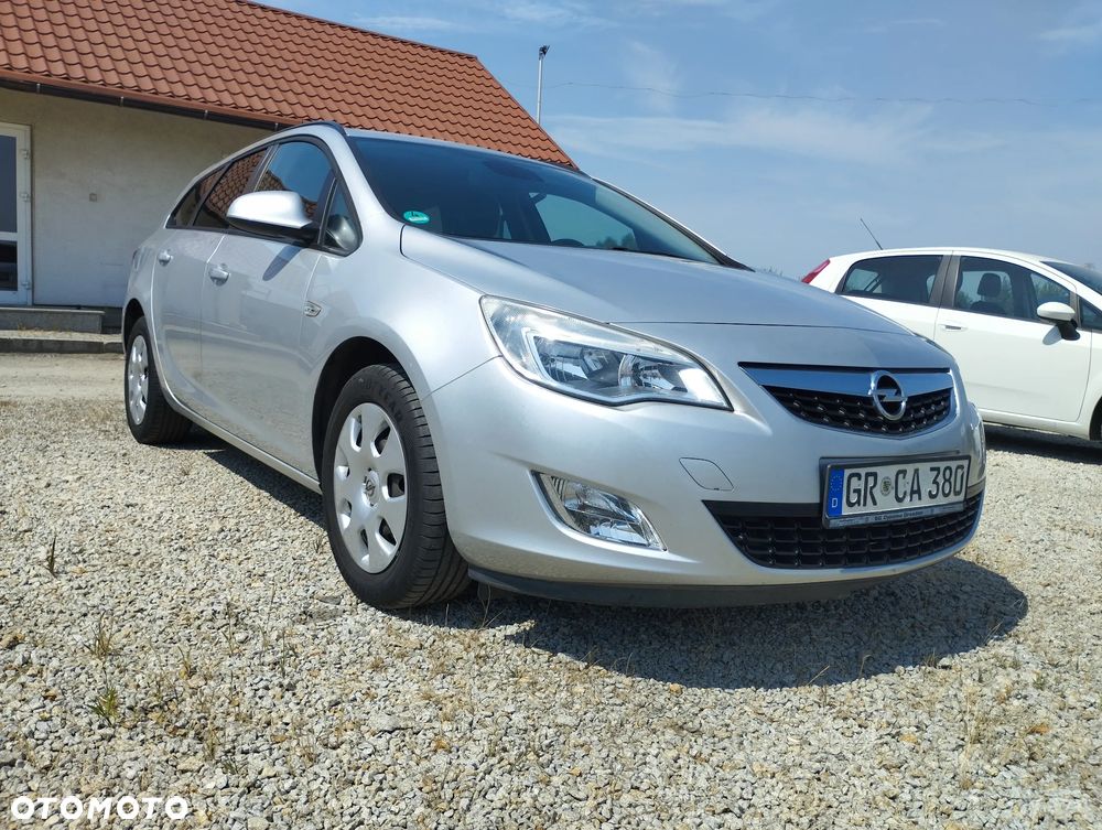 Opel Astra 1.6 Sport - 10