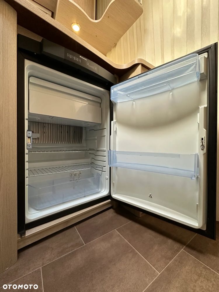 Burstner 460 TS AVERSO  z markizą kasetową THULE. GWARANCJA !!! - 28