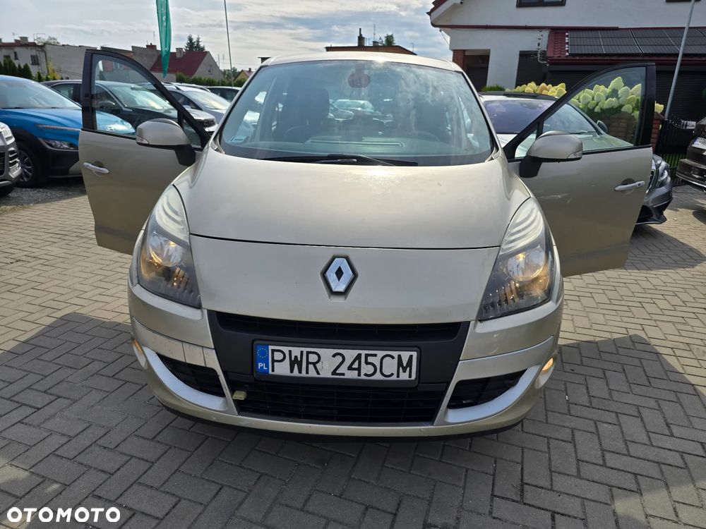 Renault Scenic - 23