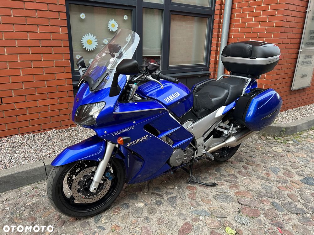 Yamaha FJR - 8