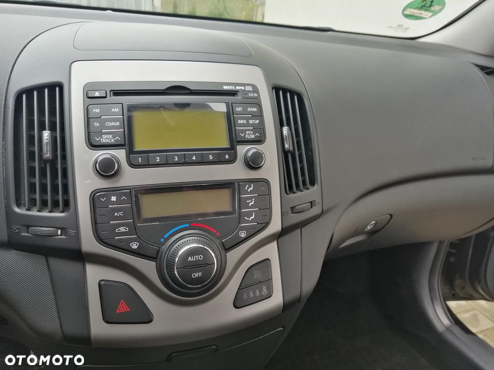 Hyundai i30 1.6 CRDi Comfort - 14