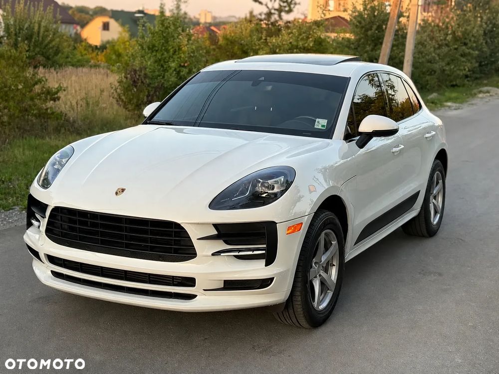 Porsche Macan - 16