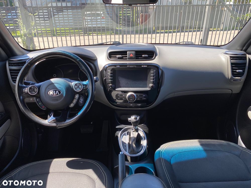 Kia Soul 1.6 GDI L - 12