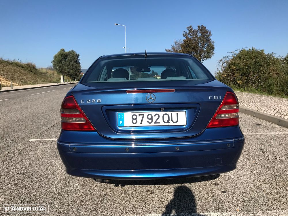 Mercedes-Benz C 220 - 11