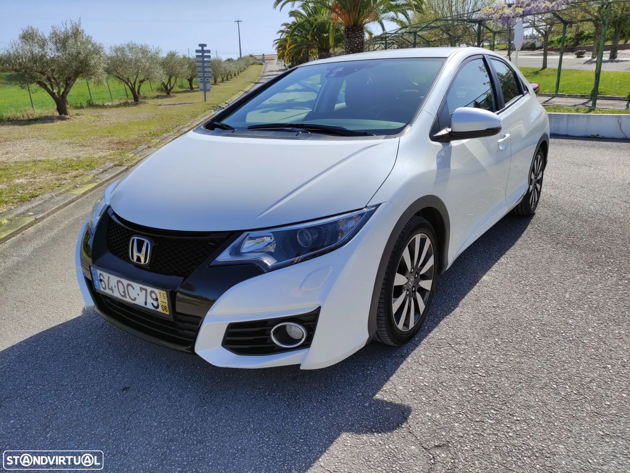 Honda Civic 1.6 i-DTEC Elegance - 1