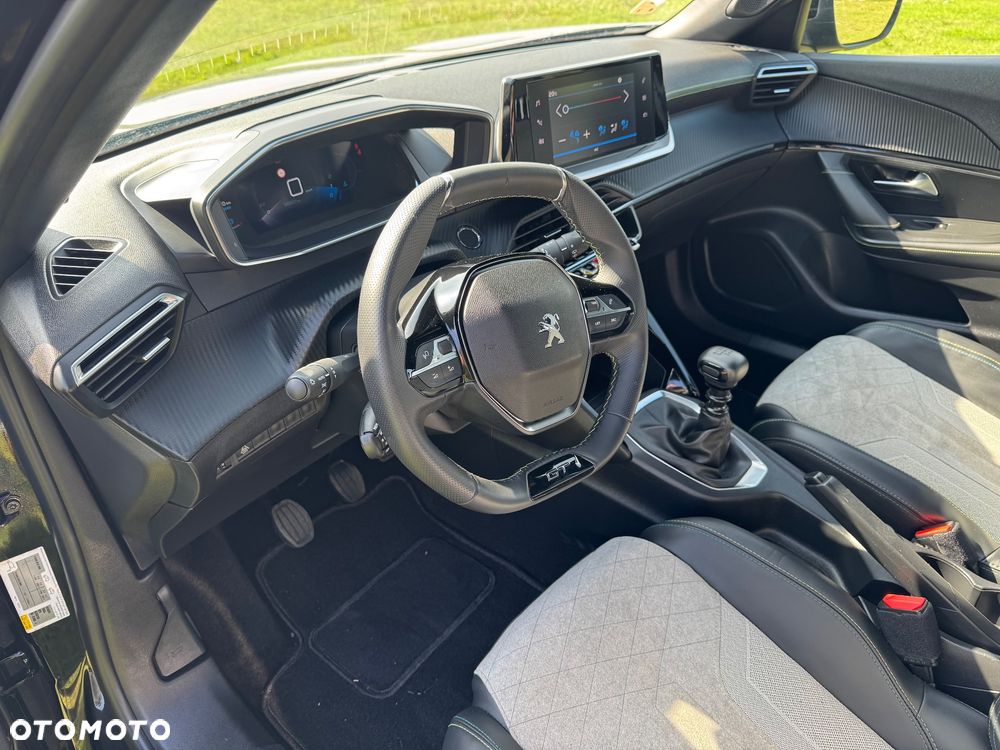 Peugeot 2008 - 34