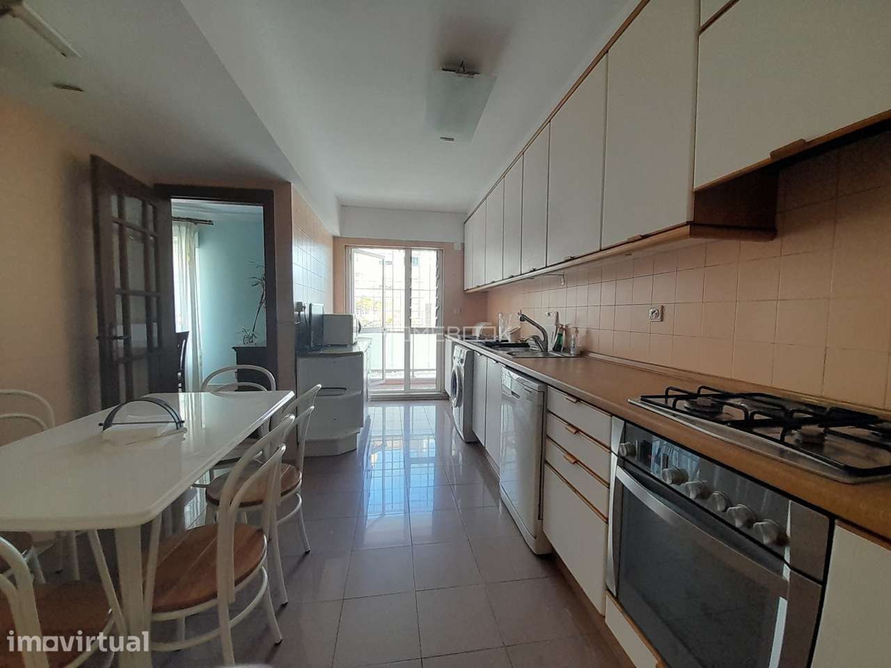 Apartamento T3 mobilado e equipado para arrendamento em Telheiras - Grande imagem: 2/41