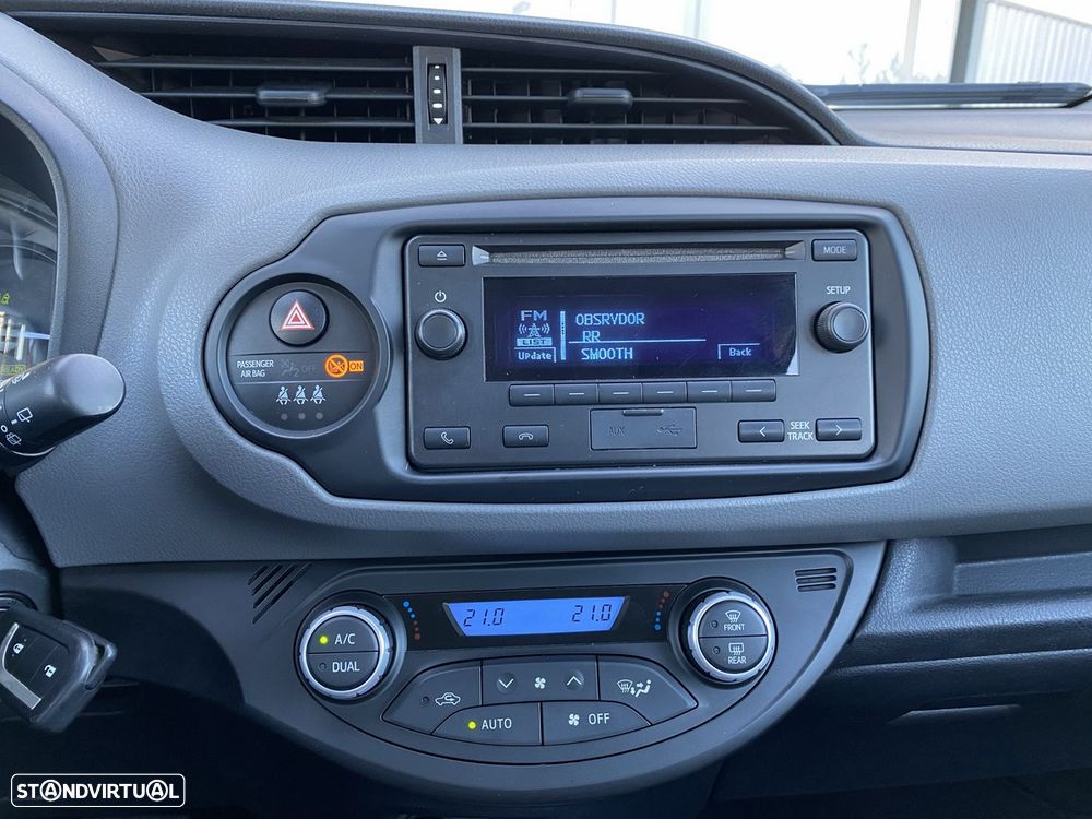 Toyota Yaris 1.5 HSD Active - 18