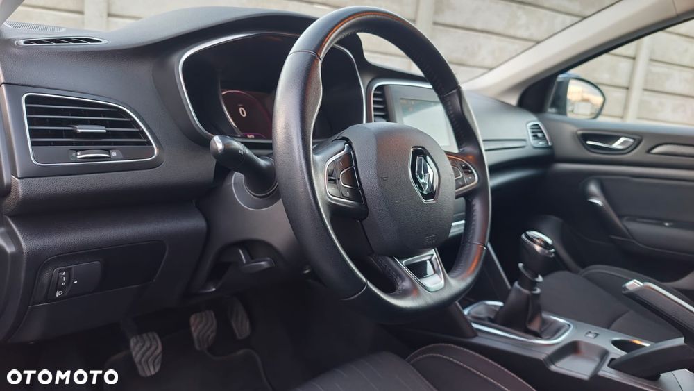 Renault Megane 1.6 SCe Limited - 39