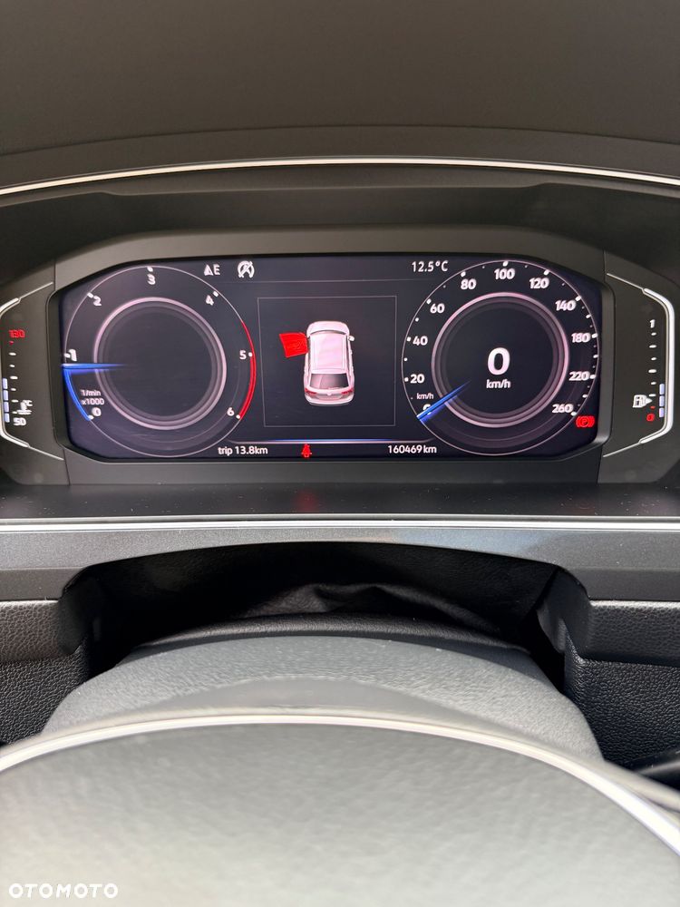 Volkswagen Tiguan 2.0 TDI SCR IQ.DRIVE - 29