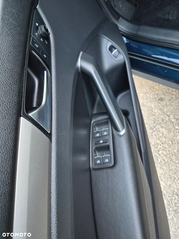 Volkswagen Passat 2.0 TSI Elegance DSG - 14