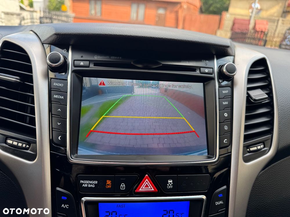 Hyundai i30 1.6 Fifa World Cup Edition - 20