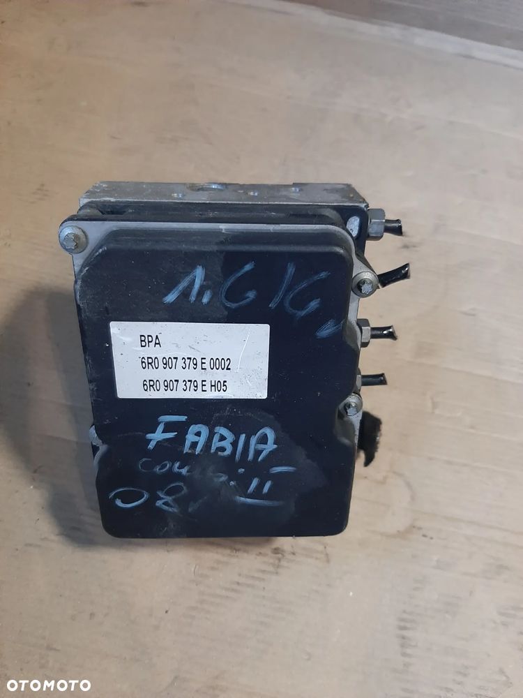 Pompa ABS Skoda Fabia II  1.6 16v  6R0907379E - 1