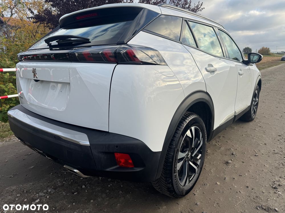 Peugeot 2008 - 18