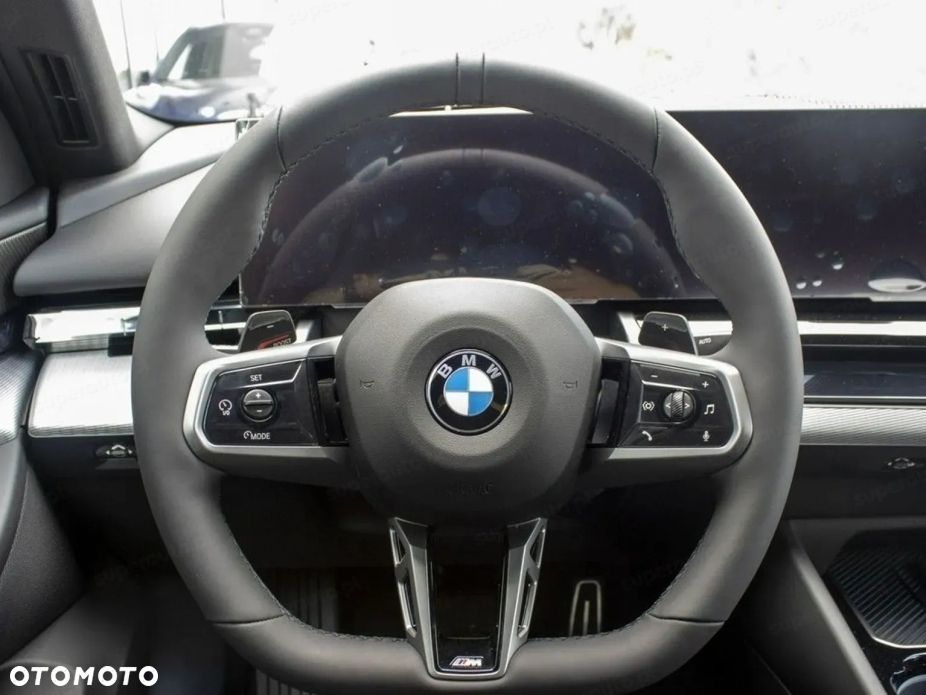 BMW Seria 5 520i mHEV M Sport - 11