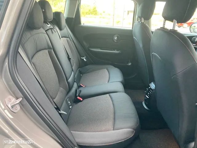 MINI Clubman One D - 32