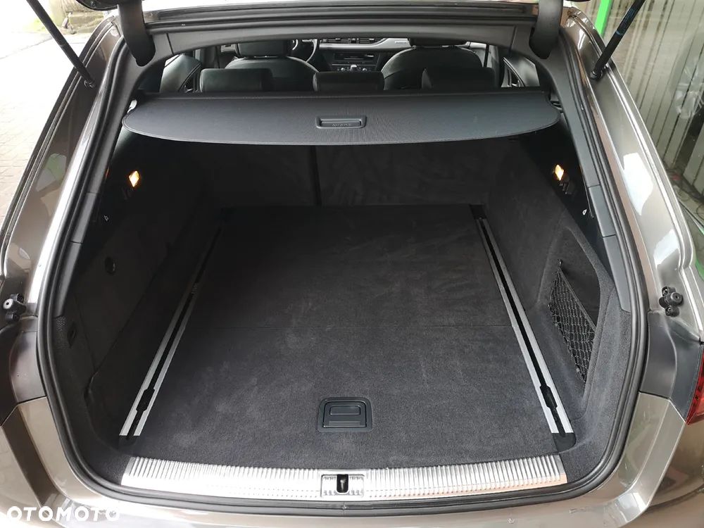 Audi A6 Avant 3.0 TDI Quattro S tronic - 28