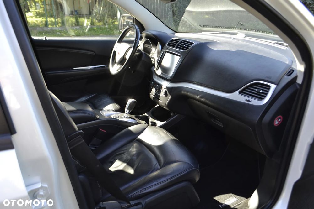 Fiat Freemont 2.0 Multijet Black Code AWD - 22