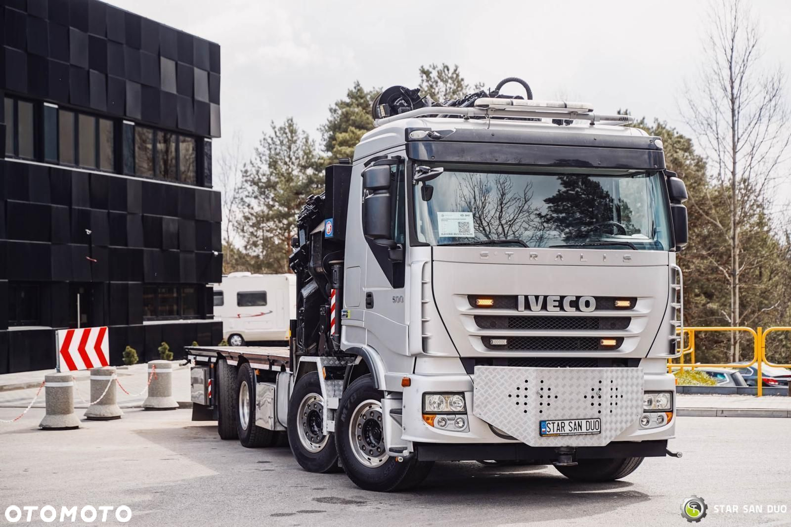 Iveco STRALIS AS320S50Y 8x2 HMF 8520-0K6 FLY JIB HDS Żuraw Wciągarka - 10