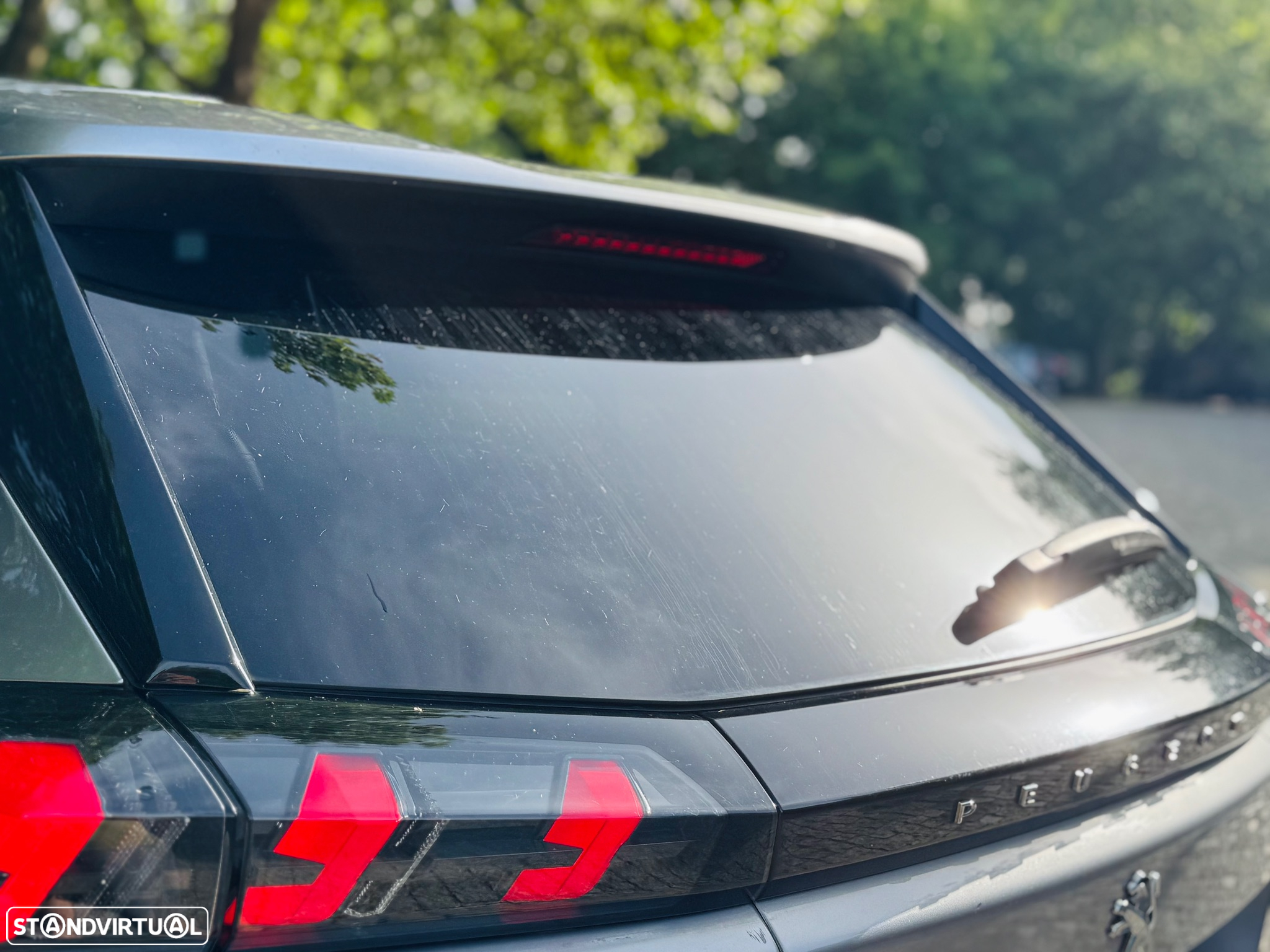 Peugeot e-2008 50 kWh Allure Pack - 12